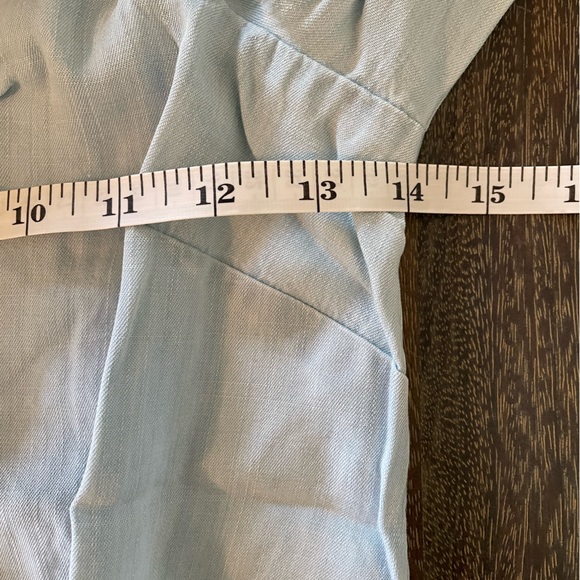 SOLD NWT, Anthropologie, Cloth & Stone Smocked Chambray Long sleeve Top, XS - Picture 11 of 11